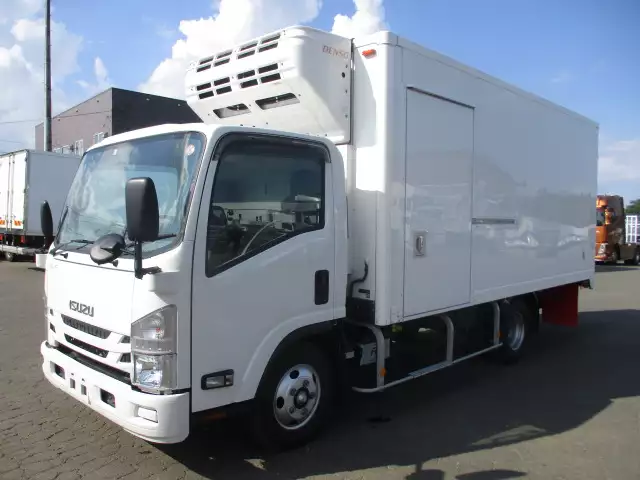 令和02年12月中古小型冷凍バン・ウィングいすゞエルフの画像1