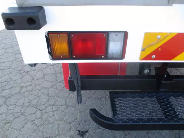 令和02年12月中古小型冷凍バン・ウィングいすゞエルフの画像13