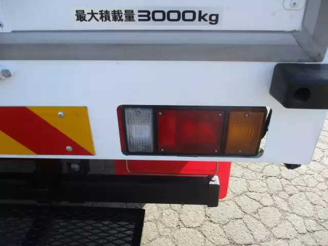 令和02年12月中古小型冷凍バン・ウィングいすゞエルフの画像14