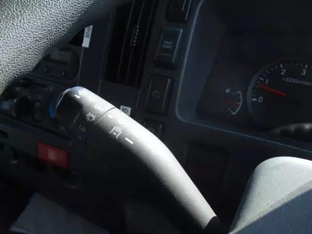 令和02年12月中古小型冷凍バン・ウィングいすゞエルフの画像48