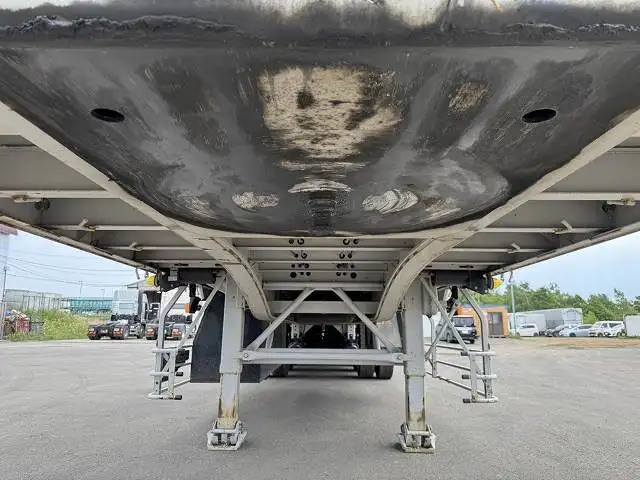 車検:令和8年9月15日 令和6年 トレクス 13M3軸アオリ付トレーラー シングル引き エアサス(リフト付き中軸残し) メーターアオリ 床:木の画像9