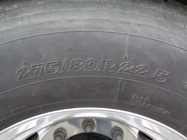 令和04年03月中古大型トラクタヘッド日産UDクオンの画像24