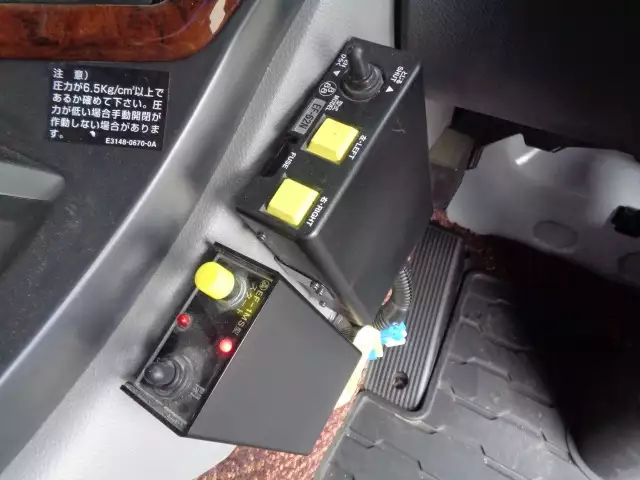 令和04年03月中古大型トラクタヘッド日産UDクオンの画像42