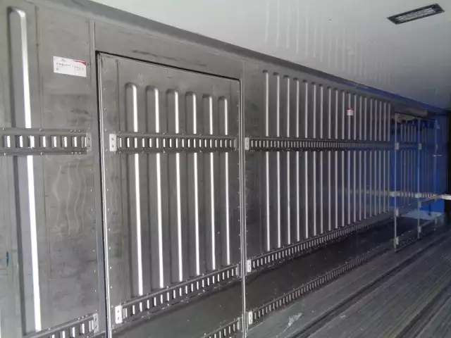 平成30年03月中古大型冷凍バン・ウィング三菱ふそう三菱の画像13