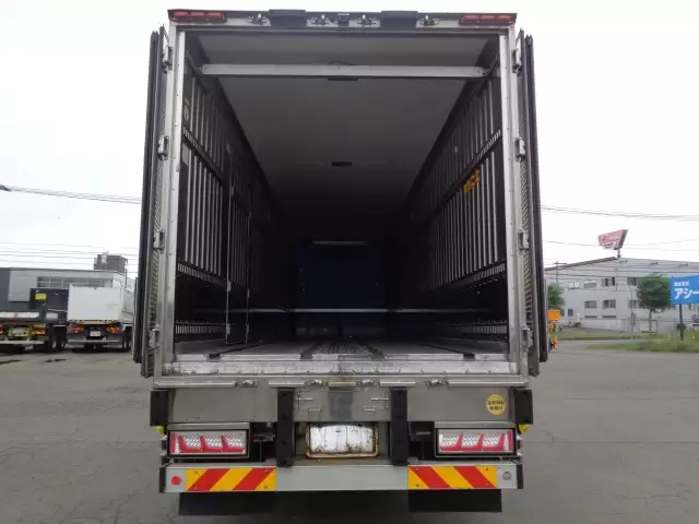 平成30年03月中古大型冷凍バン・ウィング三菱ふそう三菱の画像10