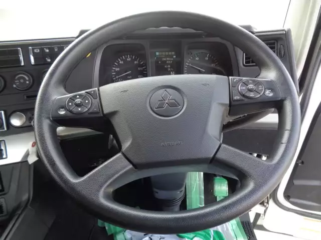 令和03年09月中古大型トラクタヘッド三菱ふそうスーパーグレートの画像29