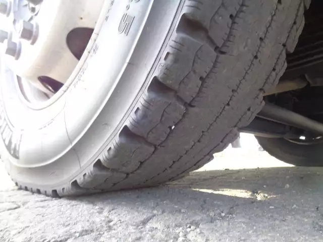 平成30年03月中古大型平ボディいすゞギガの画像30