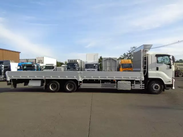 平成30年03月中古大型平ボディいすゞギガの画像4