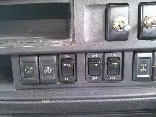 平成30年07月中古大型ダンプいすゞいすゞの画像15