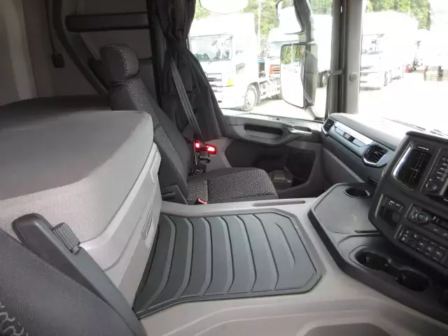 令和03年02月中古大型トラクタヘッドスカニアスカニアの画像30