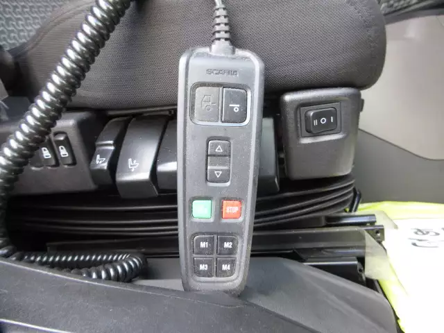 令和03年02月中古大型トラクタヘッドスカニアスカニアの画像46