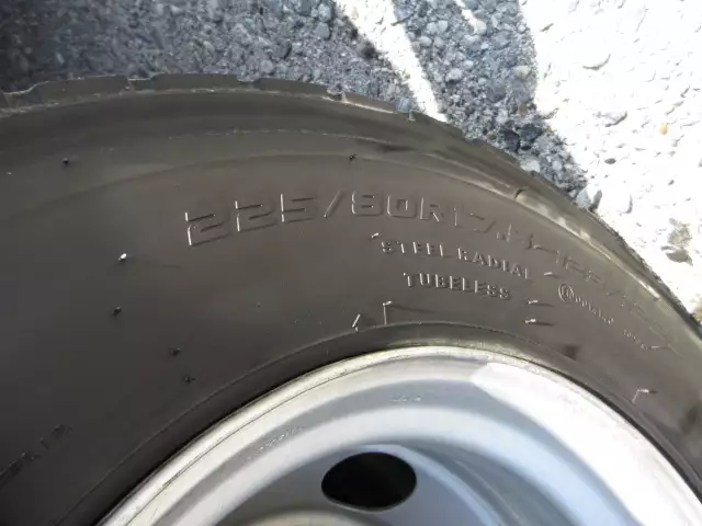 令和02年07月中古中型アルミバン・ウィングいすゞフォワードの画像12