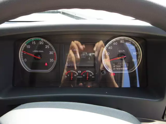 令和02年07月中古中型アルミバン・ウィングいすゞフォワードの画像38