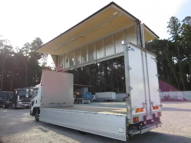 令和02年07月中古中型アルミバン・ウィングいすゞフォワードの画像32