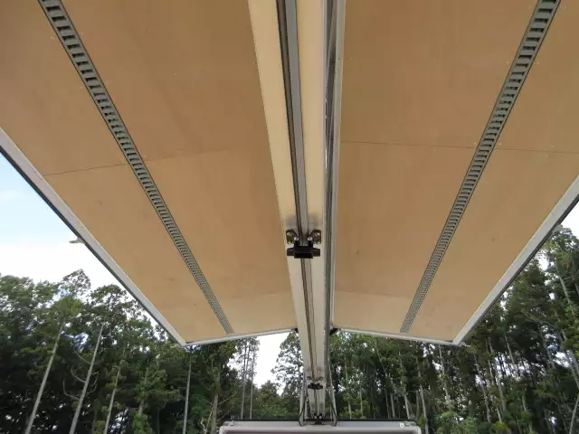 令和05年04月中古中型アルミバン・ウィング日野レンジャーの画像35