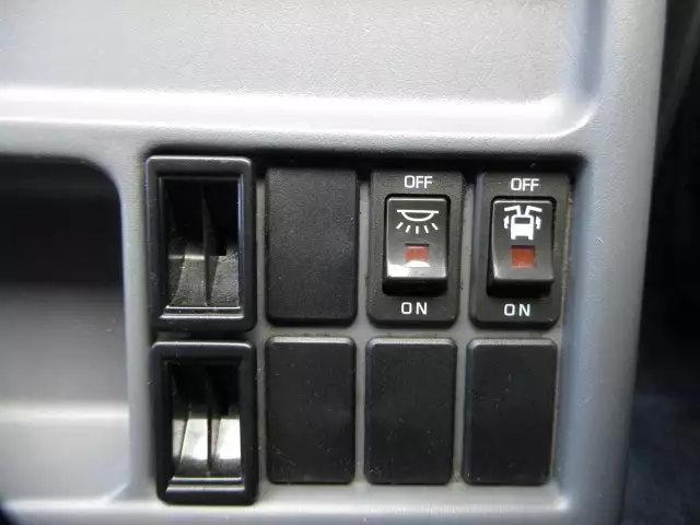 令和03年04月中古増トンアルミバン・ウィングいすゞフォワードの画像39