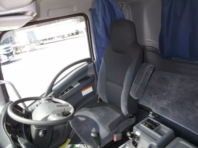 令和03年04月中古増トンアルミバン・ウィングいすゞフォワードの画像51