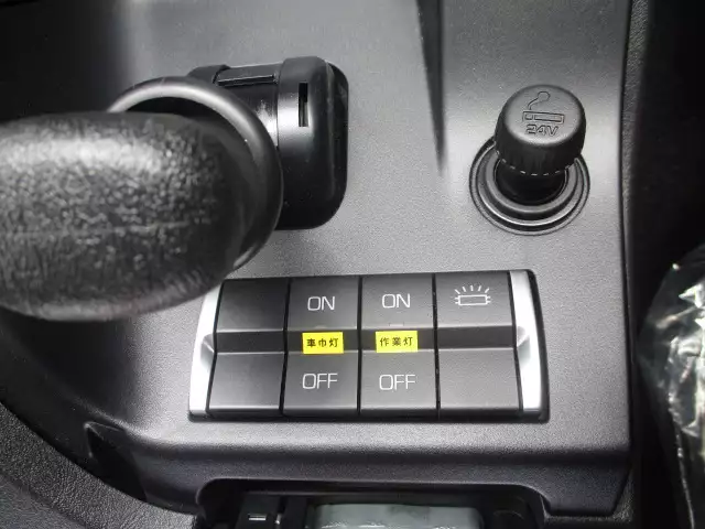 令和05年07月中古大型クレーン付三菱ふそうスーパーグレートの画像38