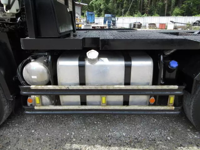 平成29年03月中古大型トラクタヘッドいすゞギガの画像18