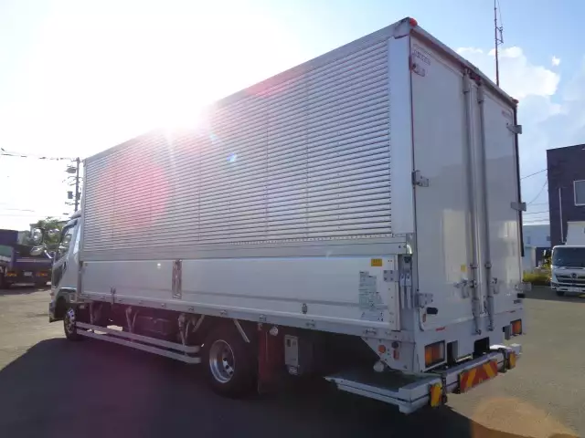☆車検付き(R5.10.18)☆ 令和2年 三菱 4tアルミウィングPG付 62ワイド 220馬力 MT 距離:17万㎞ 積載:2,200㎏ の画像5