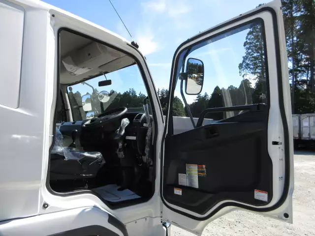 令和05年08月中古増トンクレーン付三菱ふそうファイターの画像30