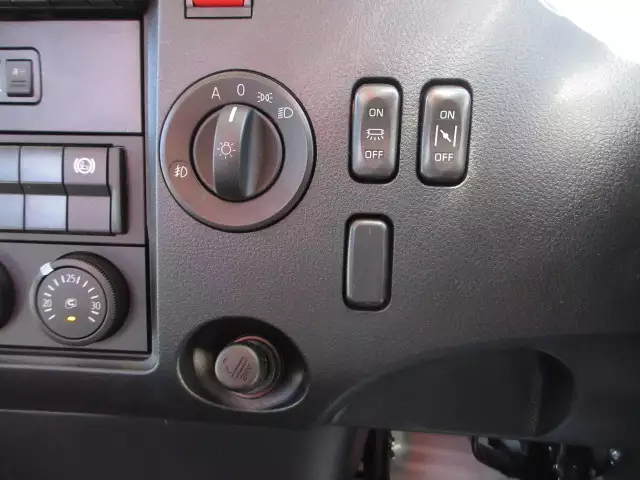 令和05年08月中古増トンクレーン付三菱ふそうファイターの画像39