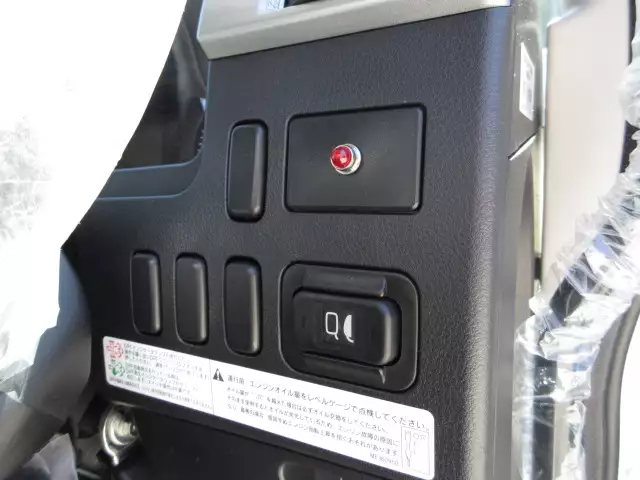 令和05年08月中古増トンクレーン付三菱ふそうファイターの画像40