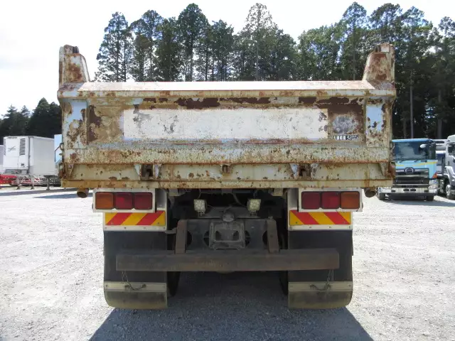 平成25年10月中古大型ダンプ三菱ふそうスーパーグレートの画像6