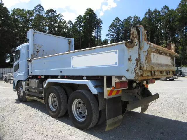 平成25年10月中古大型ダンプ三菱ふそうスーパーグレートの画像7