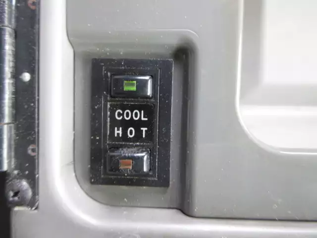 平成27年10月中古大型トラクタヘッド三菱ふそうスーパーグレートの画像37