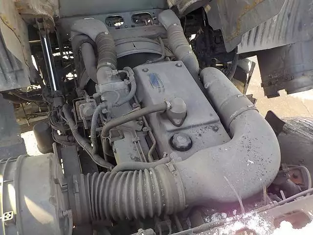 平成16年09月中古大型トラクタヘッド日産UDニッサンディーゼルの画像11