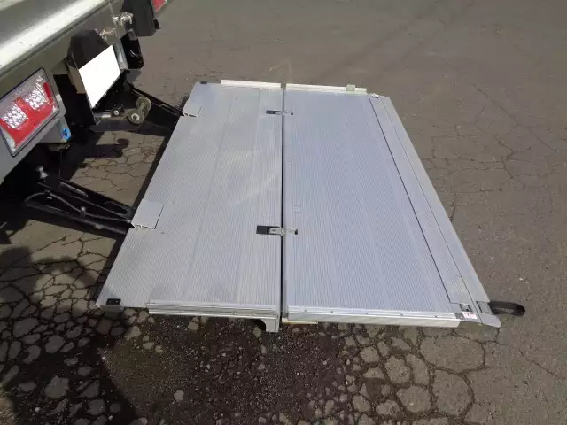 平成30年09月中古増トン冷凍バン・ウィング日野レンジャーの画像11