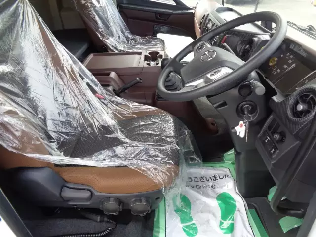 平成30年09月中古増トン冷凍バン・ウィング日野レンジャーの画像39