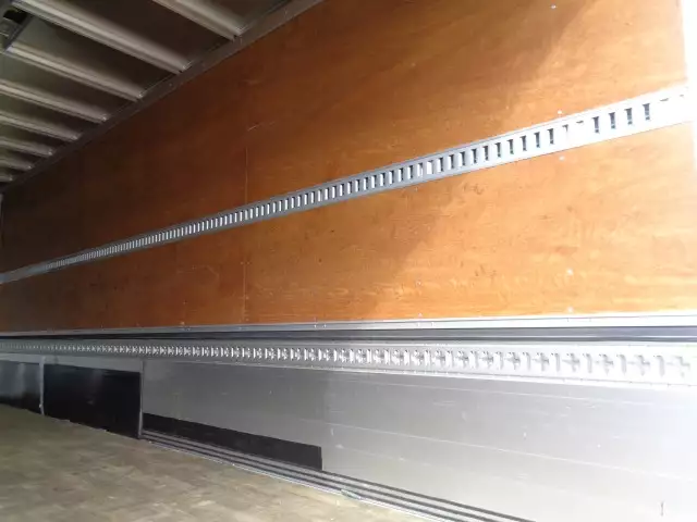 平成27年10月中古中型アルミバン・ウィング日産UDコンドルの画像22