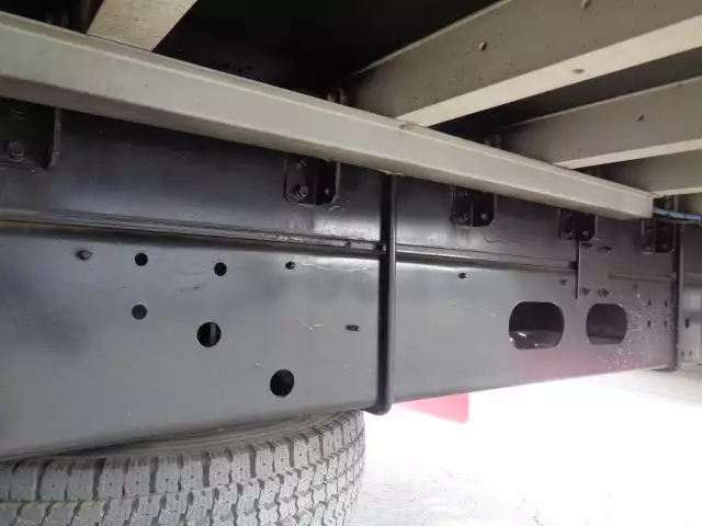 平成27年10月中古中型アルミバン・ウィング日産UDコンドルの画像24