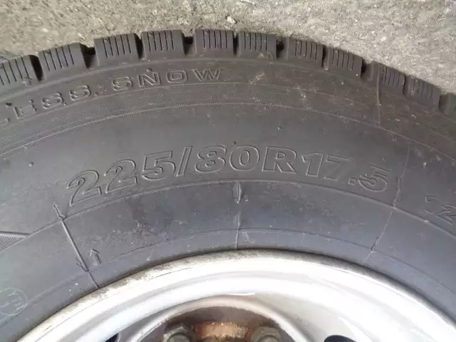 平成27年10月中古中型アルミバン・ウィング日産UDコンドルの画像34