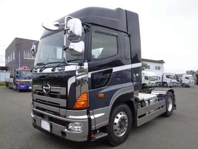 平成29年09月中古大型トラクタヘッド日野プロフィアの画像1