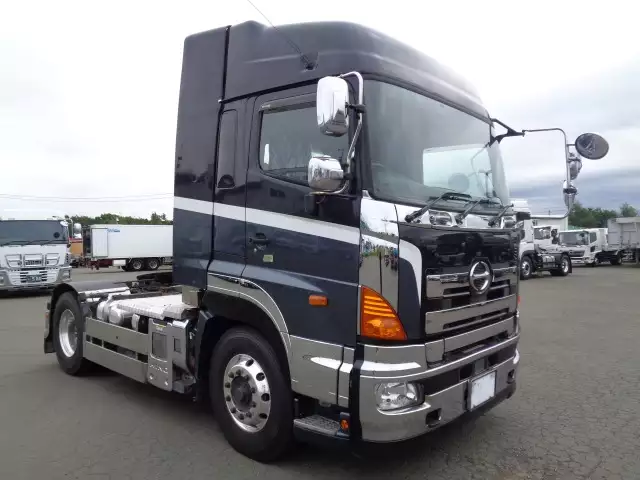 平成29年09月中古大型トラクタヘッド日野プロフィアの画像3