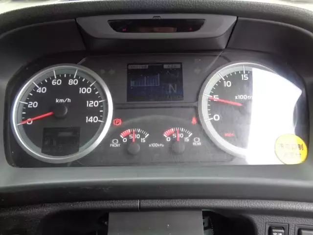 平成29年09月中古大型トラクタヘッド日野プロフィアの画像26