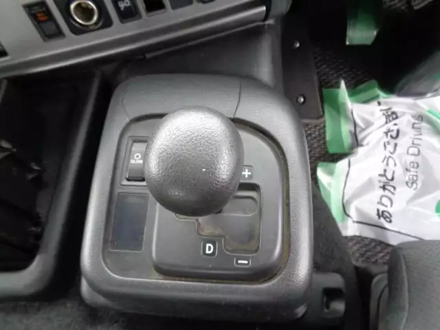 平成29年09月中古大型トラクタヘッド日野プロフィアの画像28