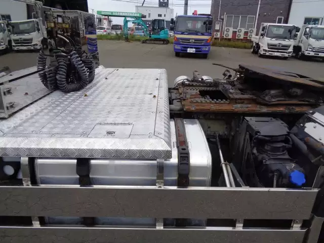 平成29年09月中古大型トラクタヘッド日野プロフィアの画像10