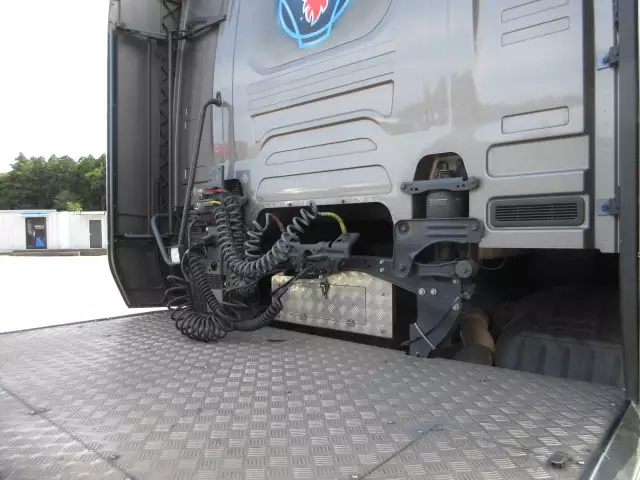 令和01年/平成31年03月中古大型トラクタヘッドスカニアスカニアの画像26