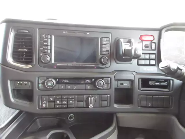 令和01年/平成31年03月中古大型トラクタヘッドスカニアスカニアの画像33