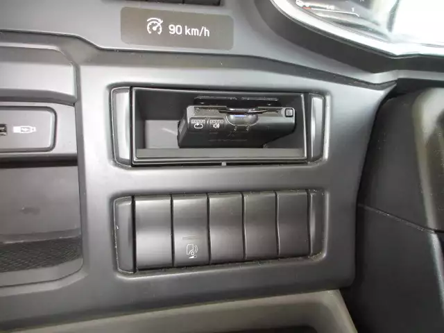 令和01年/平成31年03月中古大型トラクタヘッドスカニアスカニアの画像37