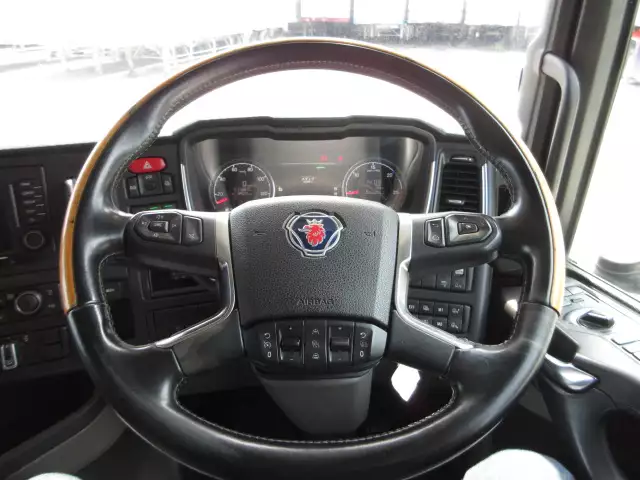 令和01年/平成31年03月中古大型トラクタヘッドスカニアスカニアの画像39