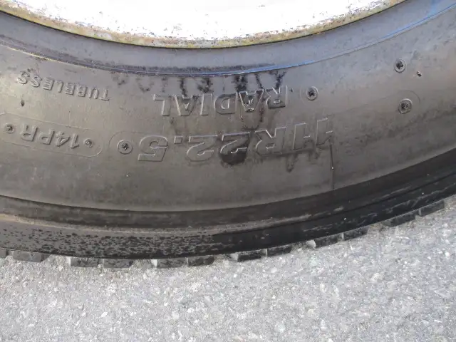 平成26年12月中古大型トラクタヘッドいすゞギガの画像25