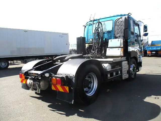 平成26年12月中古大型トラクタヘッドいすゞギガの画像5