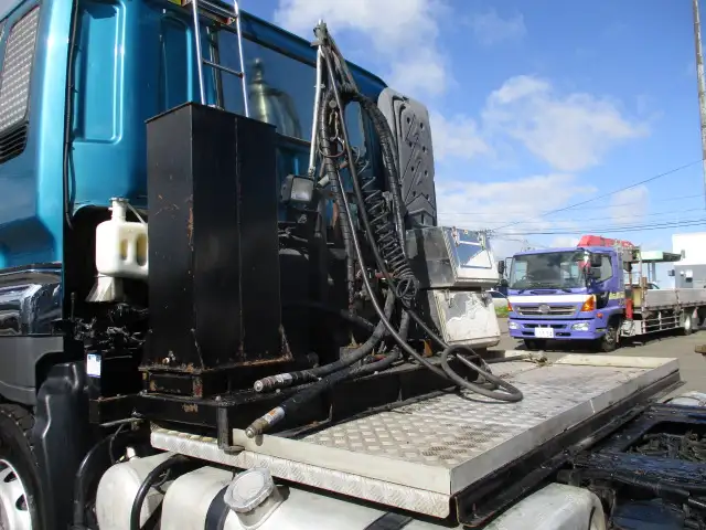 平成26年12月中古大型トラクタヘッドいすゞギガの画像9