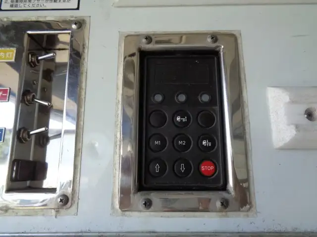 平成27年08月中古大型冷凍バン・ウィング日野プロフィアの画像19