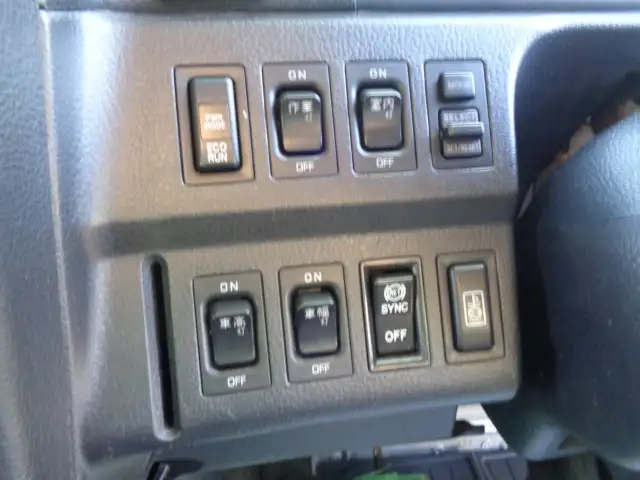 平成27年08月中古大型冷凍バン・ウィング日野プロフィアの画像49